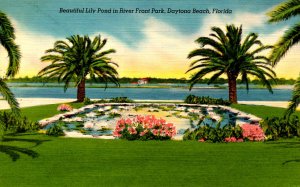 FL - Daytona Beach. Riverfront Park Scene