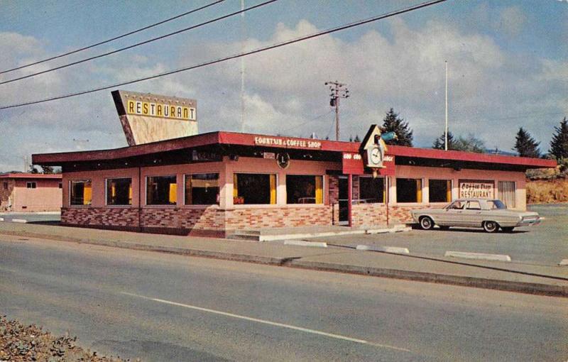 Oceanlake Oregon CooCoo Clock Restaurant Street View Vintage Postcard K57553