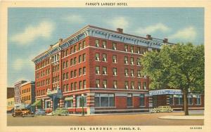 Autos Fargo North Dakota Hotel Gardner roadside Postcard roadside 5892