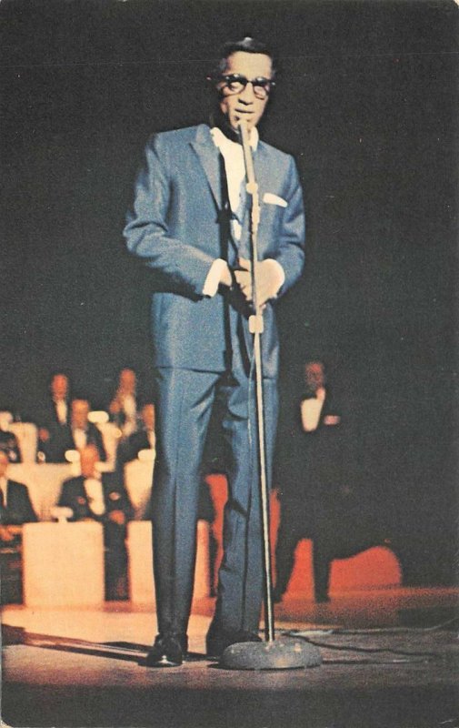 SINGER SAMMY DAVIS JR. BLACK AMERICANA POSTCARD (c. 1970s)