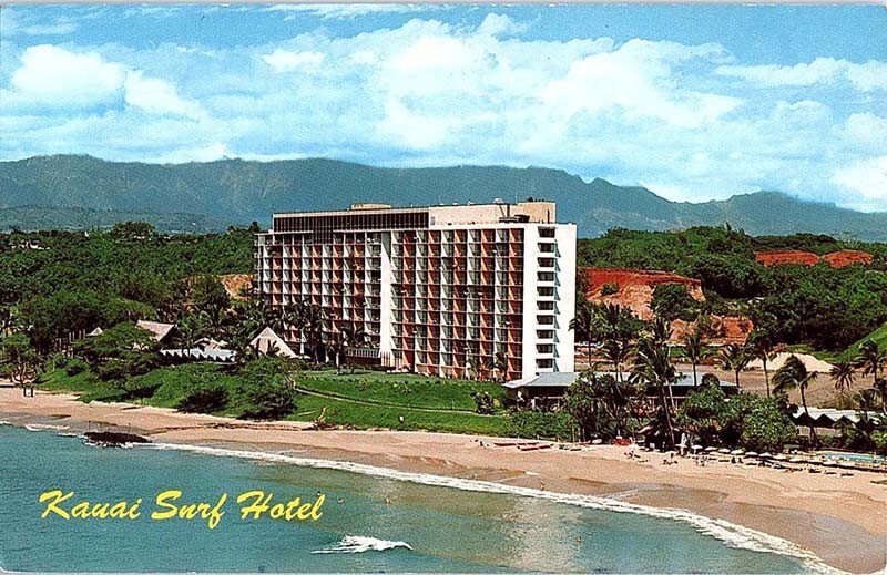 Postcard HOTEL SCENE Kauai Hawaii HI AI8685