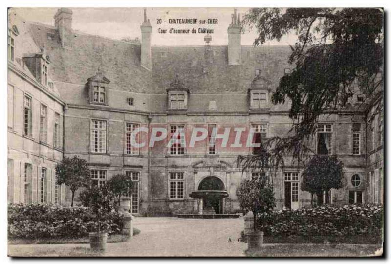 Chateauneuf sur Cher - Honor Court of the Castle - Old Postcard