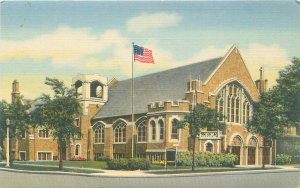 Oak Park Illinois First Presbyterian Church, American Flag, Linen Used