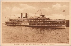 Hudson River Day Line Steamer 'Hendrick Hudson' NY Unused Albertype Postcard H60