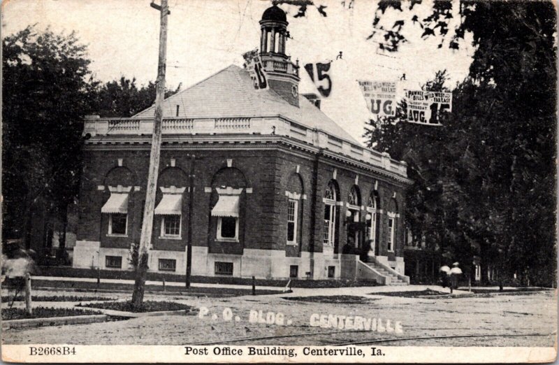 Postcard Post Office Building in Centerville, Iowa