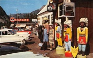 SUMMIT INN Snoqualmie WA Wood Indians Roadside Gas Station '50s Vintage Postcard 