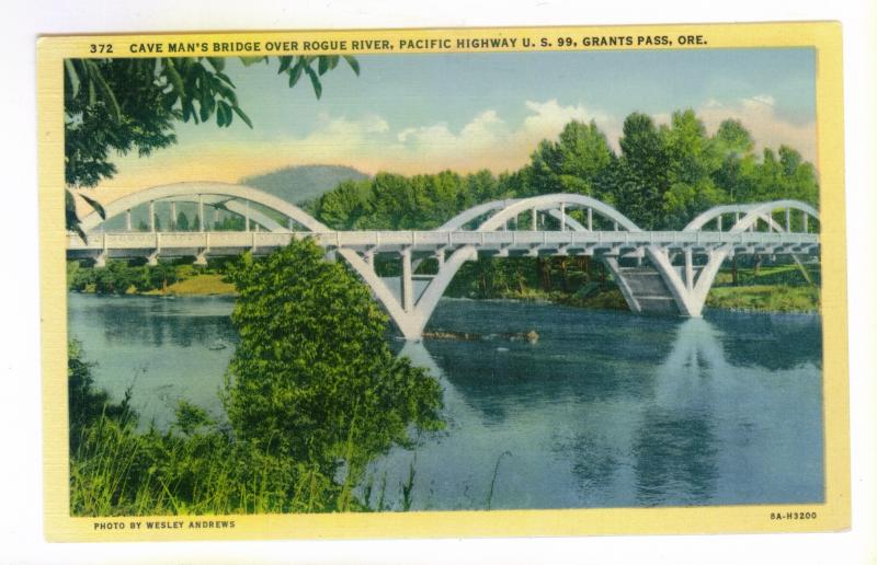 Cave Man's Bridge over Rogue River, Pacific Highway US 99, Grants Pass, Oregon