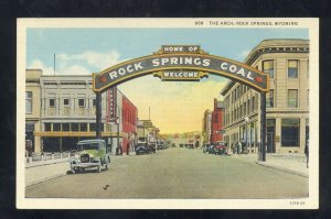 ROCK SPRINGS WYOMING DOWNTOWN WELCOME ARCH OLD CARS VINTAGE POSTCARD