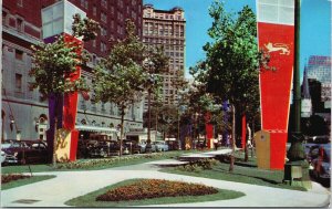 Detroit MI Washington BLVD & The Statler Hotel Unused Vintage Postcard F46