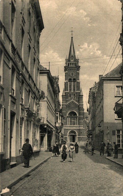 Belgium Blankenberge Rue du Moulin et Eglise Vintage Postcard 08.63