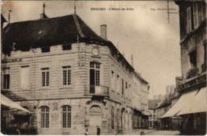 CPA SAULIEU - l'Hotel de Ville (115885)