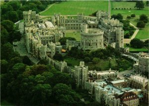 CPM AK Aerial view of Windsor Castle BRITISH ROYALTY (736267)