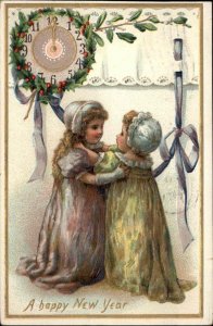 Tuck New Year Little Girls Best Friends Hug Colonial Clothing c1910 Postcard