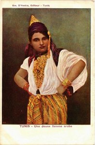 CPA AK TUNIS Une Jeune femme arabe TUNISIE (822414)