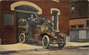 F70/ Detroit Michigan Postcard c1910 Fire Department Truck Firemen