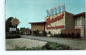 WARWICK, RI Rhode Island ~ YANKEE MOTOR INN  RESTAURANT ~ 1971  Postcard