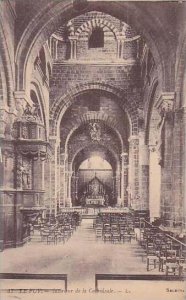 France Le Puy Interieur de la Cathedrale