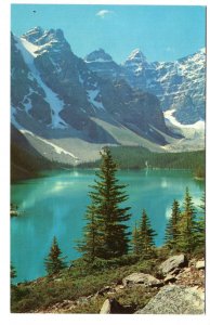 Lake Moraine, Valley of the Peaks, Alberta