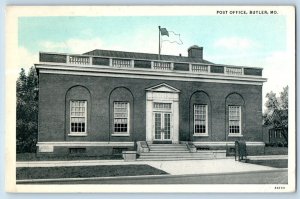 Butler Missouri MO Postcard Post Office Exterior Building 1940 Vintage Antique