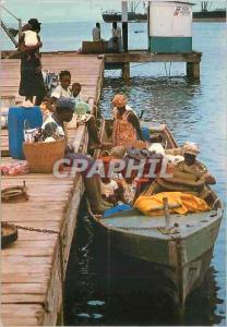 CPM Port Gentil (Gabon) Preparatifs de Depart Bateau