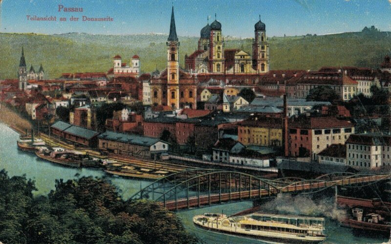 Germany - Passau Teilansicht an der Donauseite 03.23