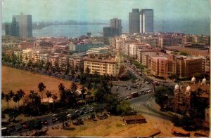 VINTAGE CONTINENTAL SIZE POSTCARD PANORAMIC VIEW STREET SCENE CHURCHGATE BOMBAY