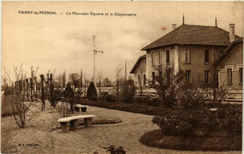 CPA PARAY-le-MONIAL - Le Nouveau Square et le Dispensaire (386864)