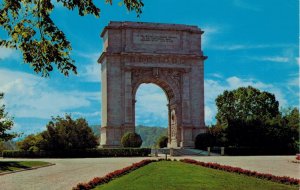 Memorial Arch Honoring Continental Officers & Soldiers Valley Forge, PA Postcard