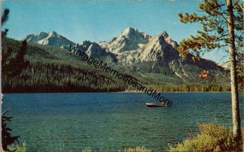 Stanley Lake in the Sawtooth Mountains near Stanley Idaho Postcard PC272