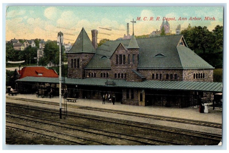 1918 M.C.R.R. Depot Exterior Building Train Ann Arbor Michigan Vintage Postcard