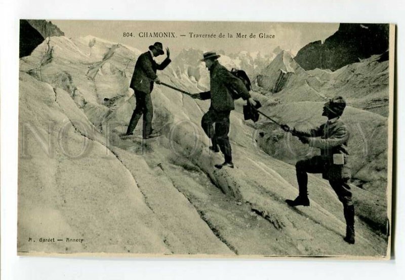 3133275 FRANCE CHAMONIX Climbing Traversee Vintage postcard
