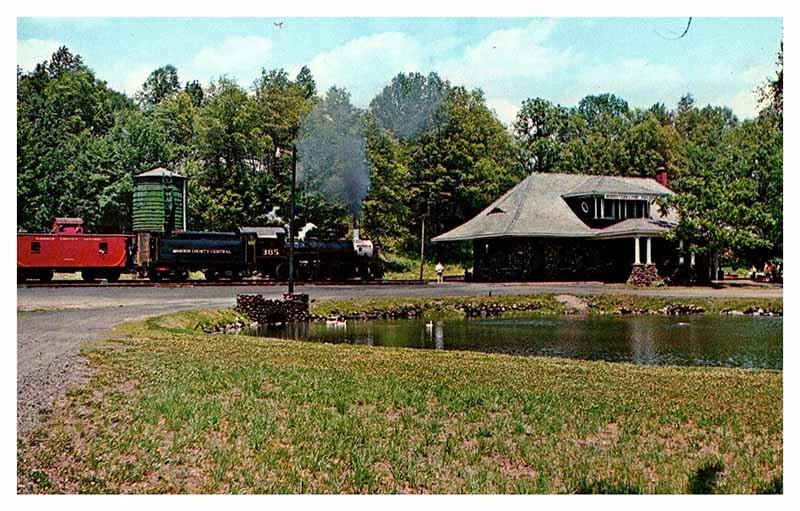 Postcard TRAIN STATION SCENE Whippany New Jersey NJ AQ3645