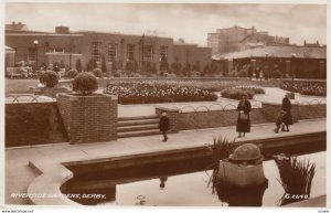 RP: DERBY , England , 1938 ; Riverside Gardens
