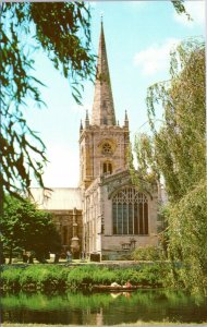 postcard rppc UK England Stratford Avon Holy Trinity Church - exterior view