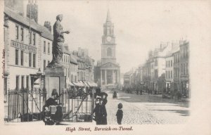 Northumberland Postcard - High Street, Berwick-On-Tweed  RS24057