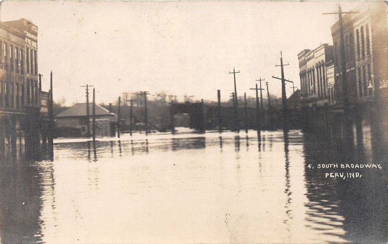 J62/ Peru Indiana RPPC Postcard c1910 South Broadway Flood Disaster  361