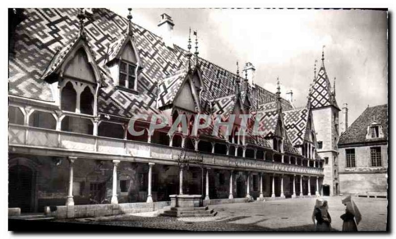 Old Postcard Beaune Cote d'Or Hotel God founded in 1442 The courtyard