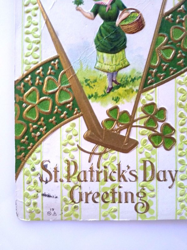 St Patricks Day Postcard Women Inside Gold Harp Clovers Nash Embossed Vintage