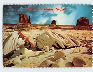 B-174510 Monument Valley in Winter Arizona-New Mexico-Utah Border USA