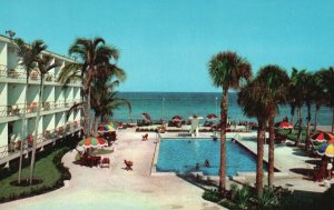 One of the Luxurious Motels Atlantic Ocean Florida FL, Pool, Vintage Postcard