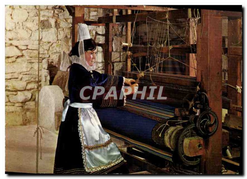 Postcard Modern Handicrafts Brittany Tissages Locmaria in Quimper