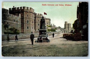 Berkshire England Postcard Castle Entrance and Statue Windsor c1910 Antique