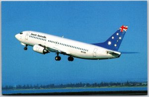 Airplane Airline Australia Boeing 737-377 VH-CZN (cn 24303 / fn 1620) Postcard