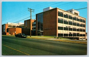 Storrs CT~University Of Connecticut Life Science Bldg Street View~Vtg Postcard