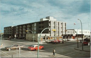 Yellowknife Inn Yellowknife NWT Northwest Territories Hotel Postcard E91