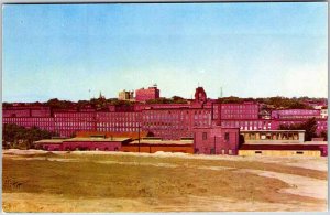 Postcard HOTEL SCENE Manchester New Hampshire NH AM0425