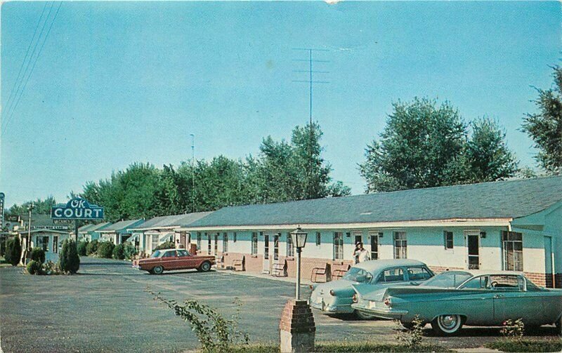 Automobiles Bonnieville Kentucky OK Court Restaurant Postcard Dexter 20-9236