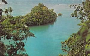 BG21309 blue hole port antonio jamaica