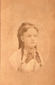 Vintage 1880's Rooming House Little Girl Photo Victorian Trade Card Dayton, OH.