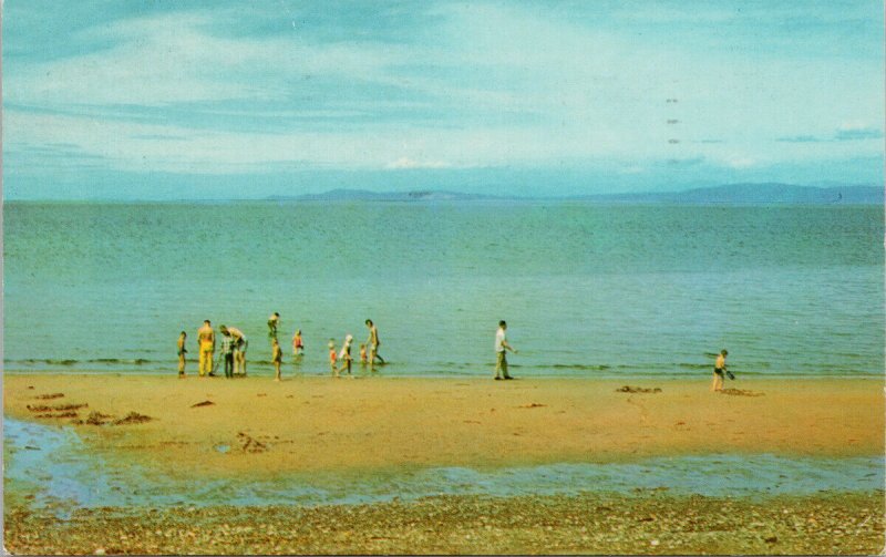 Parksville BC Vancouver Island People at Beach c1968 Postcard G4